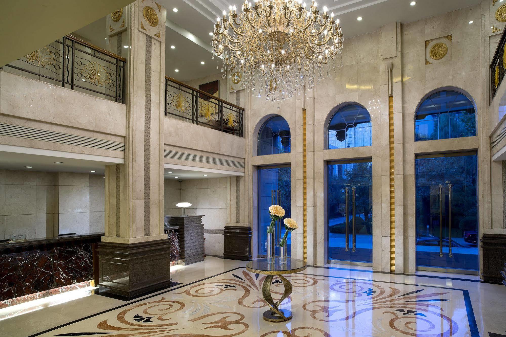 Grand Mercure Xian On Renmin Square Екстериор снимка